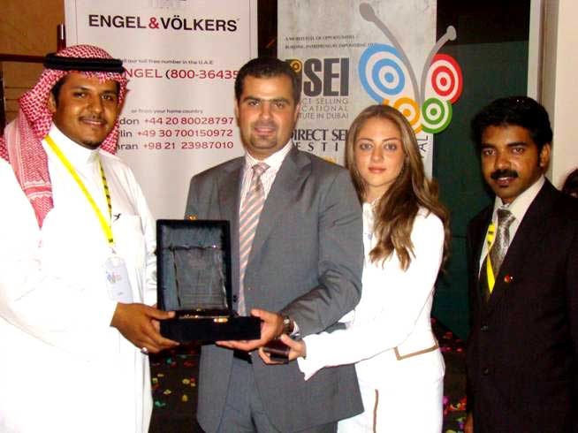 DXN